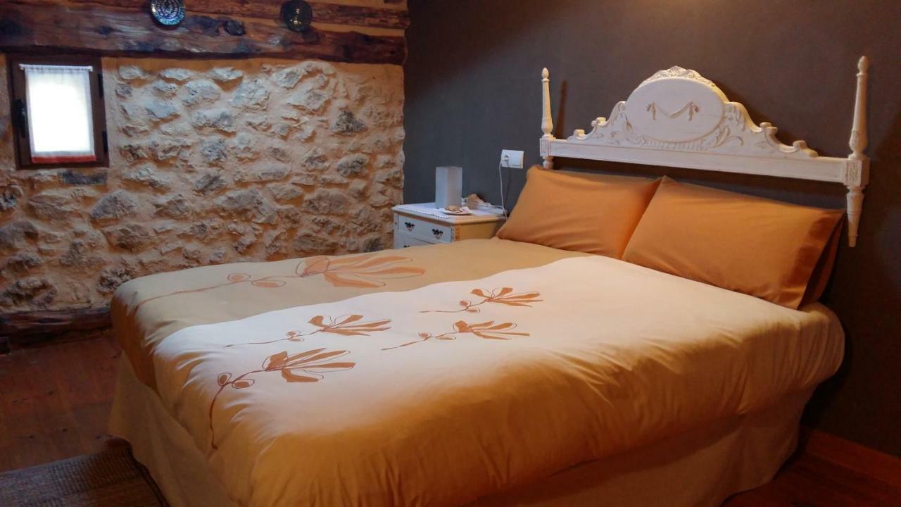Bed and Breakfast Casa Rural Calle Real Торремоча-де-Аильон Экстерьер фото