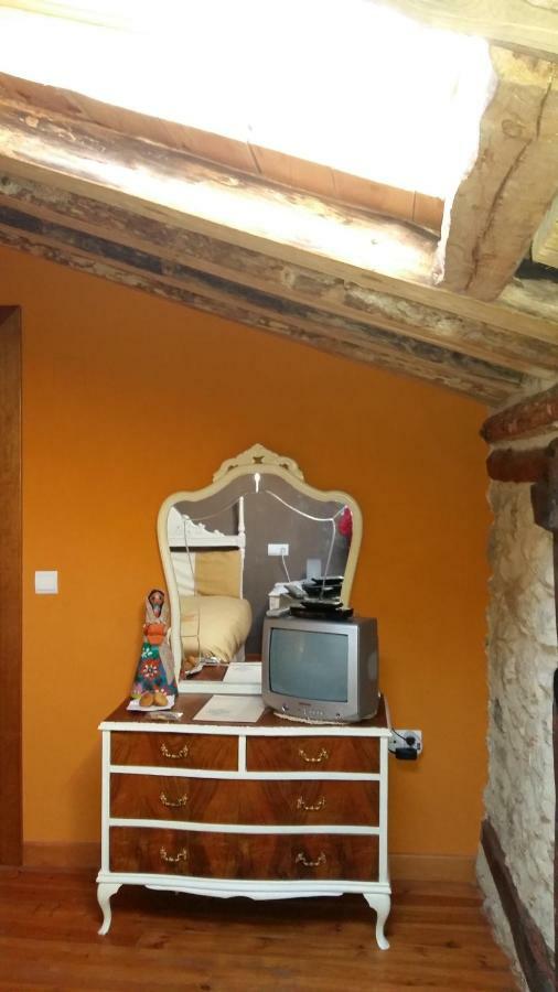 Bed and Breakfast Casa Rural Calle Real Торремоча-де-Аильон Экстерьер фото