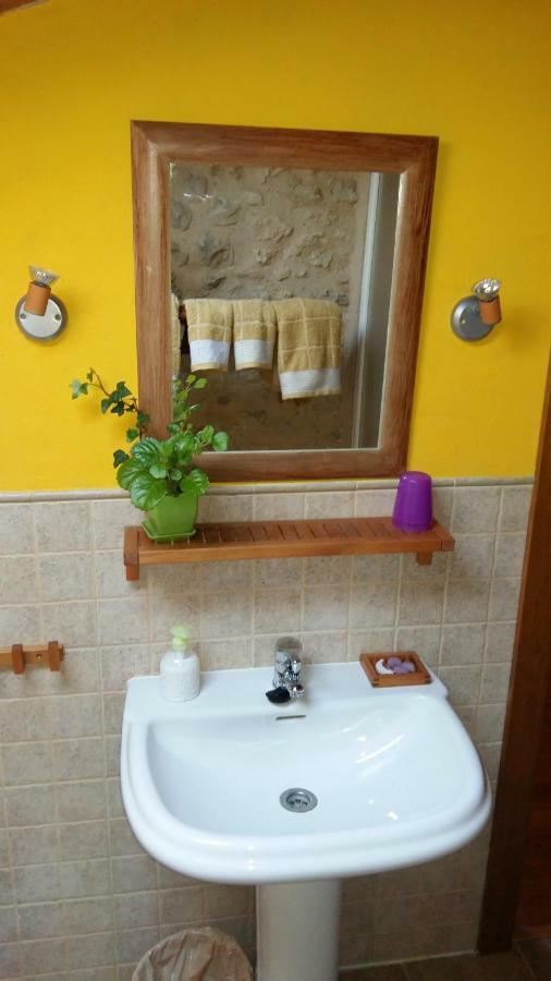 Bed and Breakfast Casa Rural Calle Real Торремоча-де-Аильон Экстерьер фото