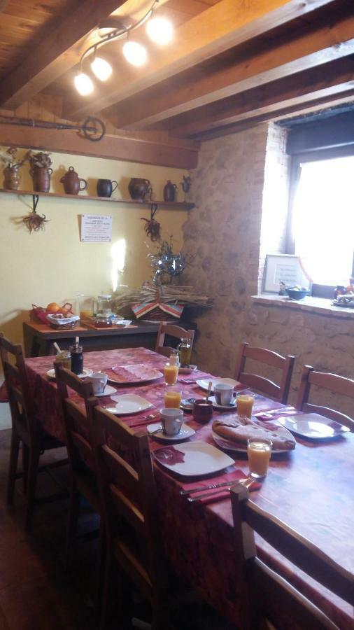 Bed and Breakfast Casa Rural Calle Real Торремоча-де-Аильон Экстерьер фото