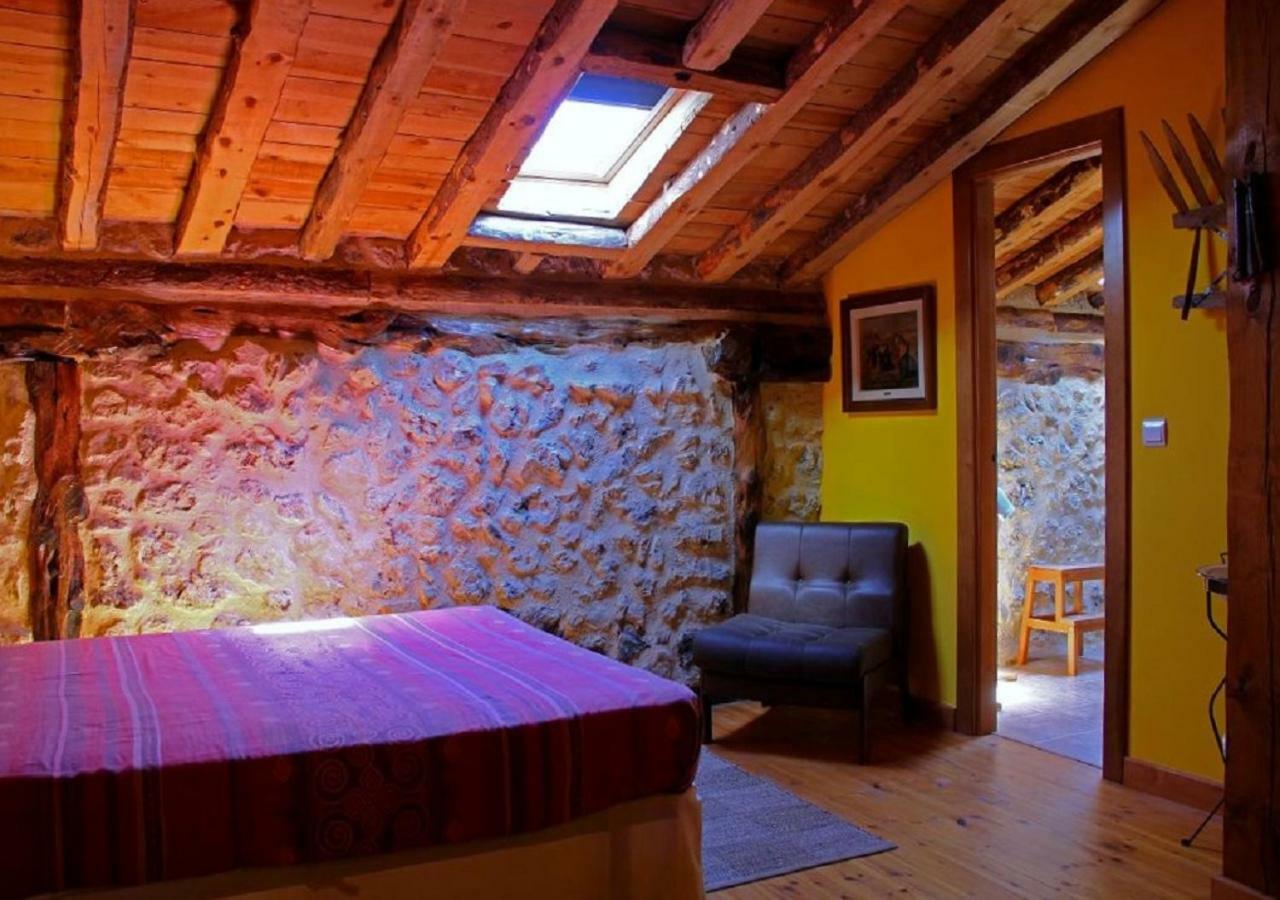 Bed and Breakfast Casa Rural Calle Real Торремоча-де-Аильон Экстерьер фото