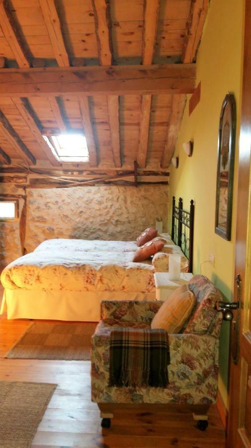 Bed and Breakfast Casa Rural Calle Real Торремоча-де-Аильон Экстерьер фото