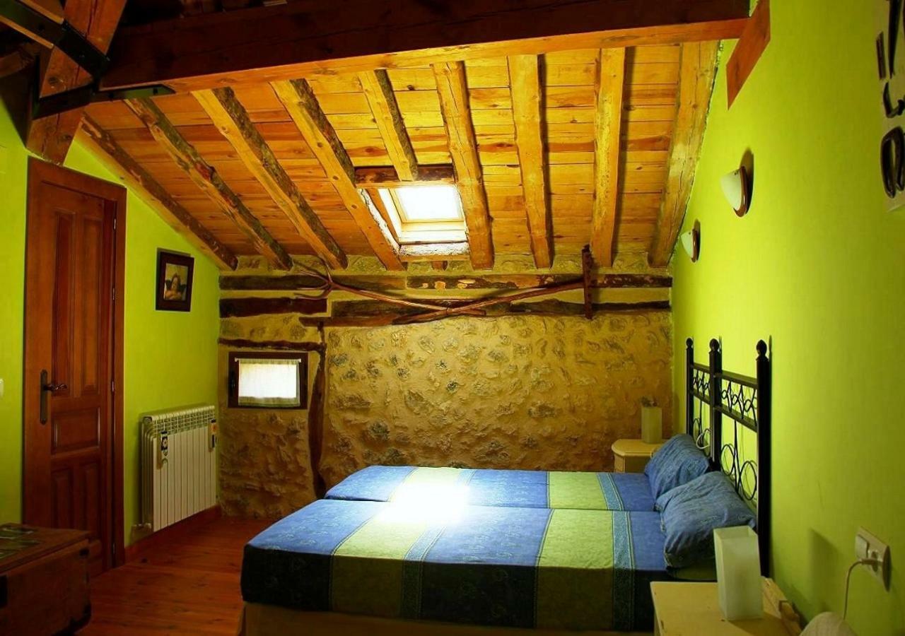 Bed and Breakfast Casa Rural Calle Real Торремоча-де-Аильон Экстерьер фото